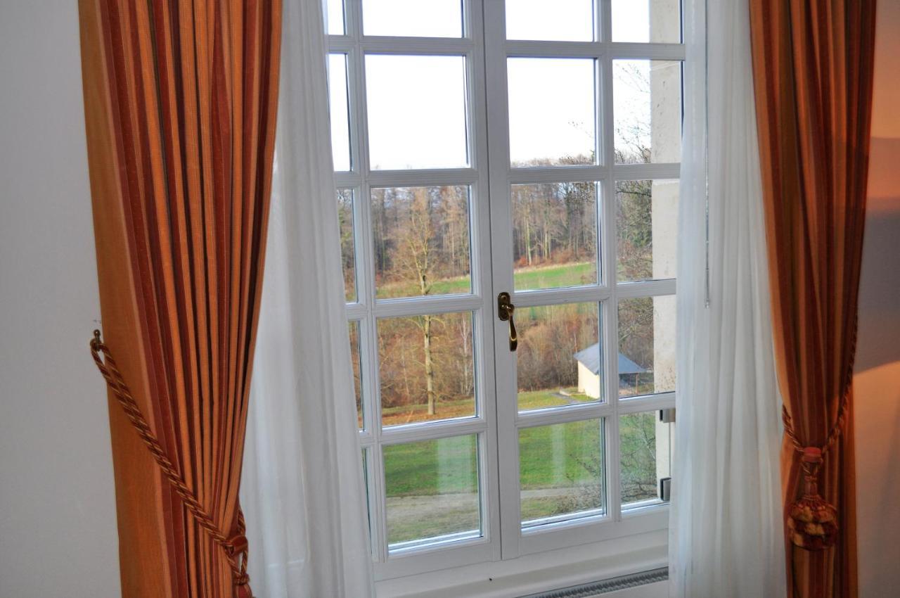 Domaine De Mont-Renaud Hotel Boncourt Buitenkant foto